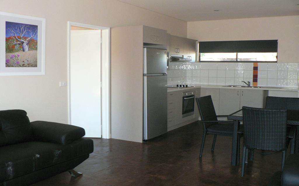 Breezes Apartments Broome Værelse billede