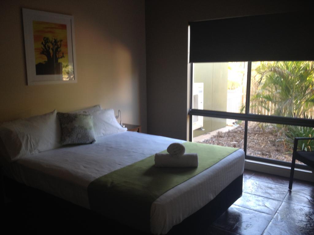 Breezes Apartments Broome Eksteriør billede